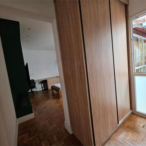 Casa de condomínio à venda com 160m², 4 quartos e 1 vaga
