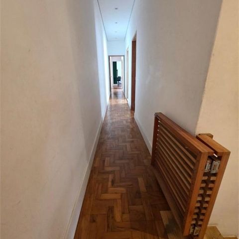 Casa de condomínio à venda com 160m², 4 quartos e 1 vaga