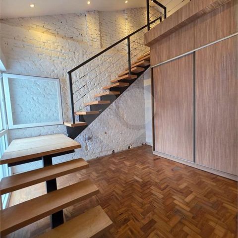 Casa de condomínio à venda com 160m², 4 quartos e 1 vaga
