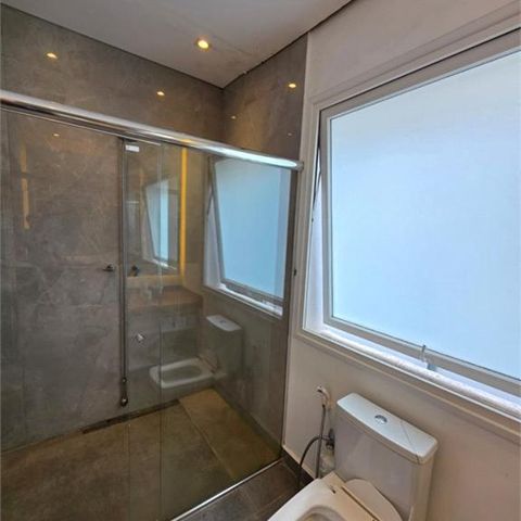Casa de condomínio à venda com 160m², 4 quartos e 1 vaga