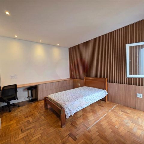 Casa de condomínio à venda com 160m², 4 quartos e 1 vaga