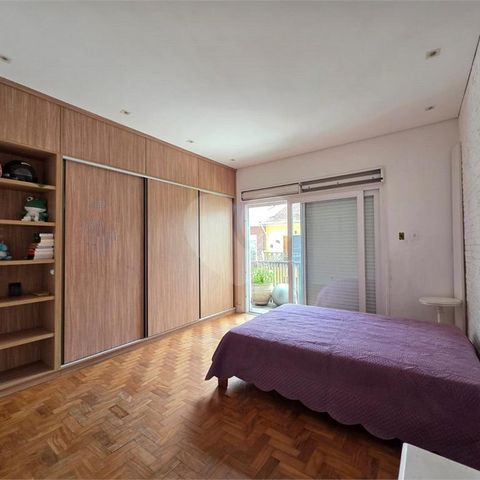 Casa de condomínio à venda com 160m², 4 quartos e 1 vaga