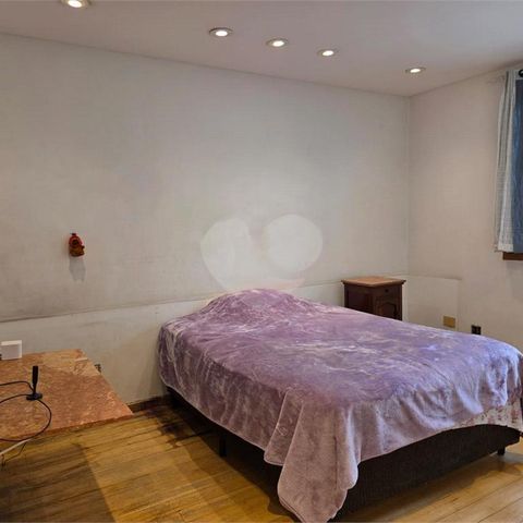 Casa de condomínio à venda com 160m², 4 quartos e 1 vaga