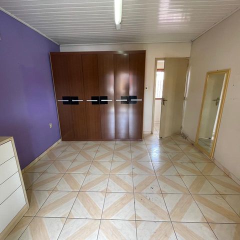 Casa à venda com 300m², 3 quartos e 2 vagasQuarto 1
