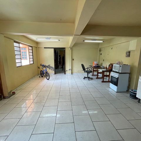 Casa à venda com 300m², 3 quartos e 2 vagasÁrea comum - Churrasqueira