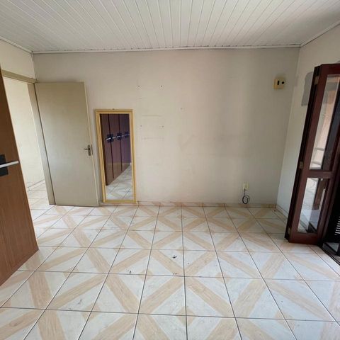 Casa à venda com 300m², 3 quartos e 2 vagasQuarto 1