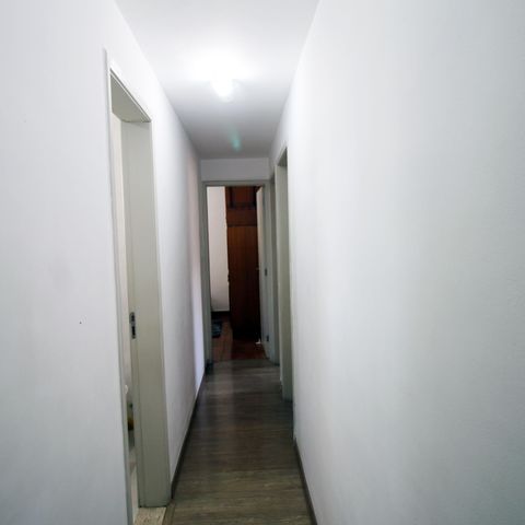 Apartamento à venda com 79m², 3 quartos e 1 vagaSala - Corredor