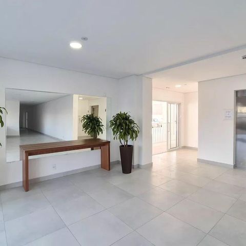 Apartamento à venda com 48m², 2 quartos e 1 vaga Apartamento à venda com 48m², 2 quartos e 1 vagaÁrea Comum - Hall