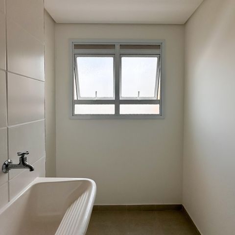 Apartamento à venda com 48m², 2 quartos e 1 vaga Apartamento à venda com 48m², 2 quartos e 1 vagaÁrea de Serviço