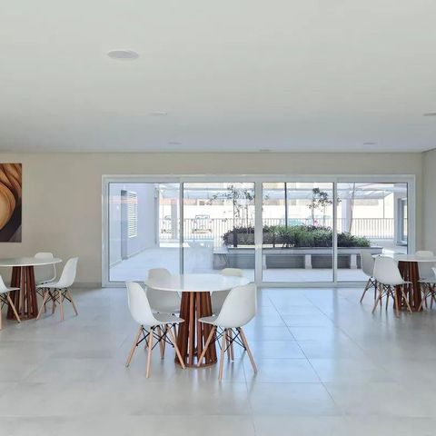 Apartamento à venda com 48m², 2 quartos e 1 vaga Apartamento à venda com 48m², 2 quartos e 1 vagaÁrea comum - Salão de festas