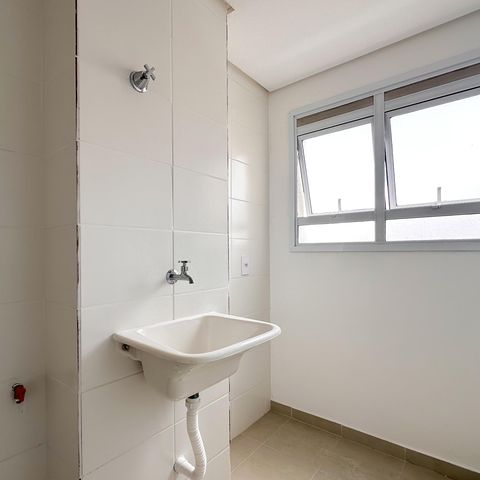 Apartamento à venda com 48m², 2 quartos e 1 vaga Apartamento à venda com 48m², 2 quartos e 1 vagaÁrea de Serviço