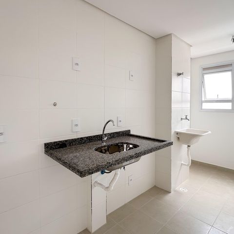Apartamento à venda com 48m², 2 quartos e 1 vaga Apartamento à venda com 48m², 2 quartos e 1 vagaCozinha