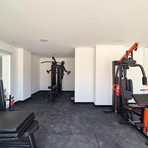 Apartamento à venda com 48m², 2 quartos e 1 vaga Apartamento à venda com 48m², 2 quartos e 1 vagaÁrea comum - Academia