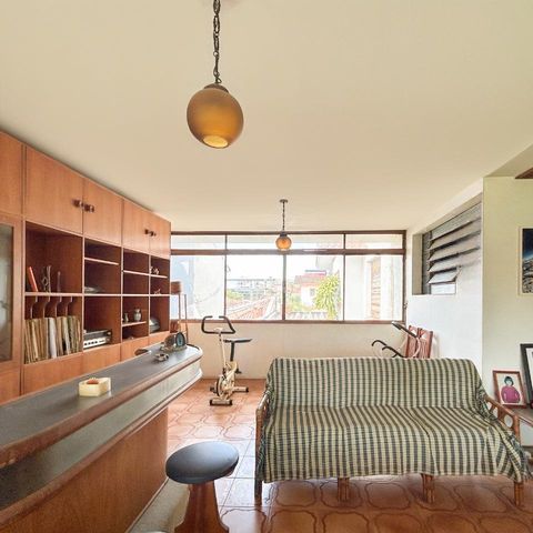 Casa para alugar com 300m², 3 quartos e 5 vagas Casa para alugar com 300m², 3 quartos e 5 vagasSala