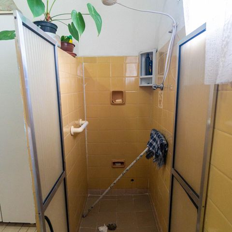 Casa à venda com 35m², 2 quartos e 1 vaga Casa à venda com 35m², 2 quartos e 1 vagaBanheiro Social Detalhe