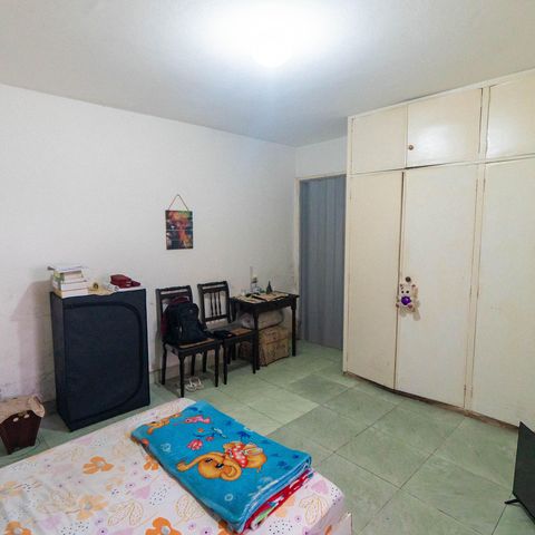 Casa à venda com 35m², 2 quartos e 1 vaga Casa à venda com 35m², 2 quartos e 1 vagaSuite