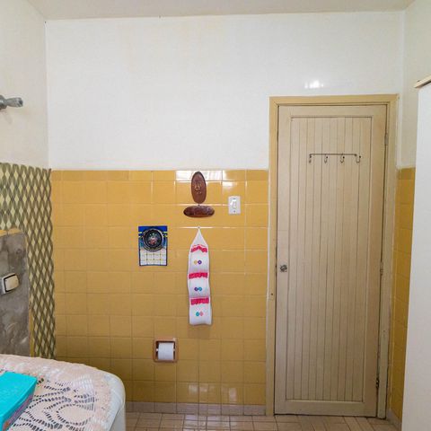 Casa à venda com 35m², 2 quartos e 1 vaga Casa à venda com 35m², 2 quartos e 1 vagaBanheiro Social