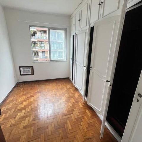 Apartamento à venda com 68m², 2 quartos e sem vaga