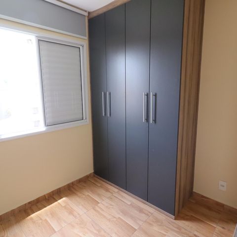 Apartamento à venda com 57m², 2 quartos e 1 vagaQuarto 2
