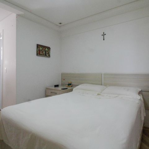 Apartamento à venda com 74m², 3 quartos e 2 vagas Apartamento à venda com 74m², 3 quartos e 2 vagasSuíte