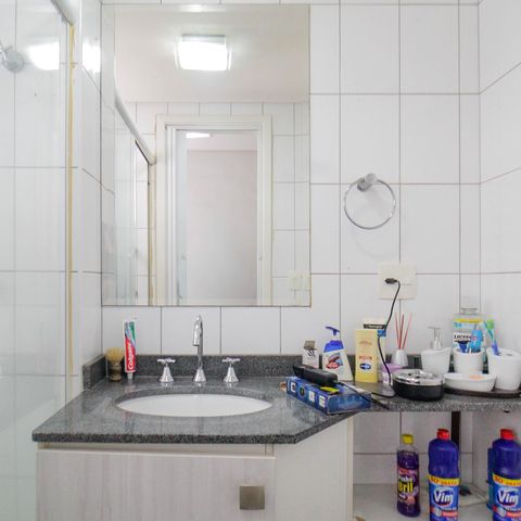 Apartamento à venda com 74m², 3 quartos e 2 vagas Apartamento à venda com 74m², 3 quartos e 2 vagasSuíte