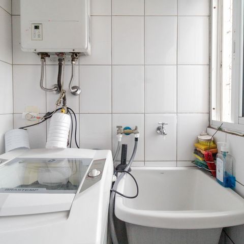 Apartamento à venda com 74m², 3 quartos e 2 vagas Apartamento à venda com 74m², 3 quartos e 2 vagasÁrea de Serviço