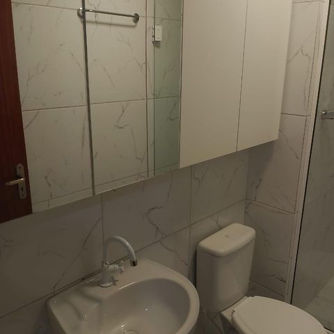 Apartamento para alugar com 60m², 2 quartos e sem vaga Apartamento para alugar com 60m², 2 quartos e sem vagaBanheiro