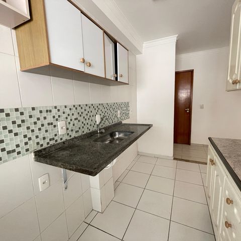 Apartamento para alugar com 47m², 2 quartos e 2 vagasCozinha - Armários