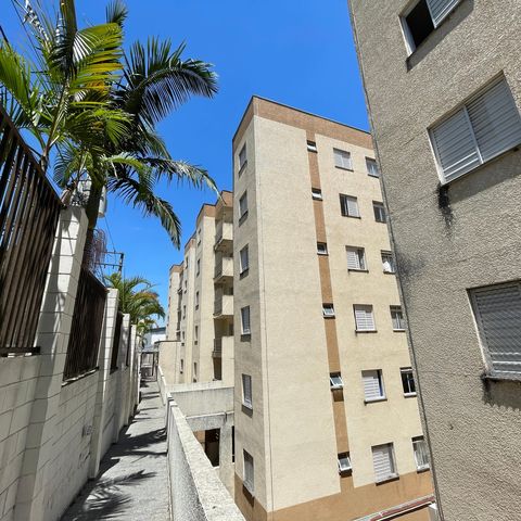 Apartamento para alugar com 47m², 2 quartos e 2 vagasFachada