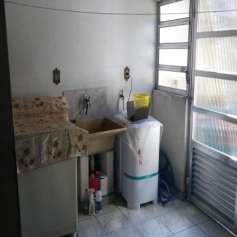 Casa à venda com 123m², 2 quartos e 1 vaga