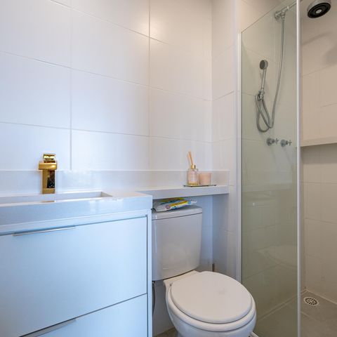 Apartamento à venda com 42m², 2 quartos e sem vaga Apartamento à venda com 42m², 2 quartos e sem vagaBanheiro