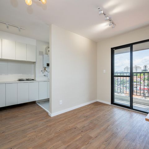 Apartamento à venda com 42m², 2 quartos e sem vaga Apartamento à venda com 42m², 2 quartos e sem vagaSala