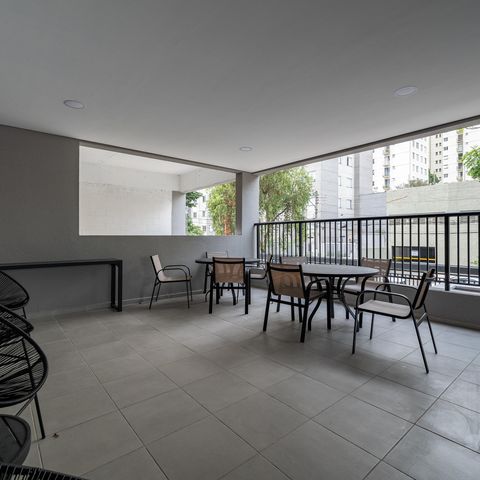 Apartamento à venda com 42m², 2 quartos e sem vaga Apartamento à venda com 42m², 2 quartos e sem vagaÁrea comum - Apoio a churrasqueira