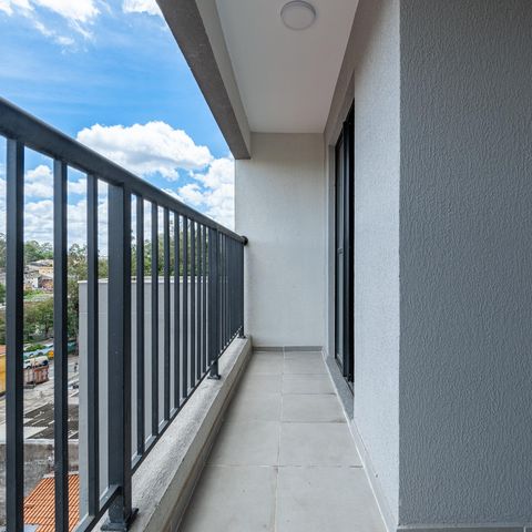 Apartamento à venda com 42m², 2 quartos e sem vaga Apartamento à venda com 42m², 2 quartos e sem vagaSacada