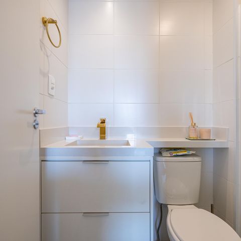 Apartamento à venda com 42m², 2 quartos e sem vaga Apartamento à venda com 42m², 2 quartos e sem vagaBanheiro