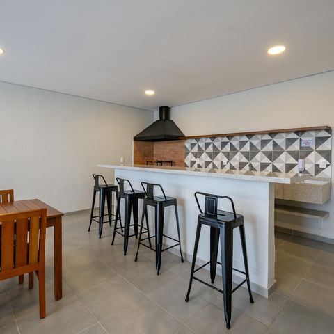 Apartamento à venda com 42m², 2 quartos e sem vaga Apartamento à venda com 42m², 2 quartos e sem vagaÁrea comum - Churrasqueira