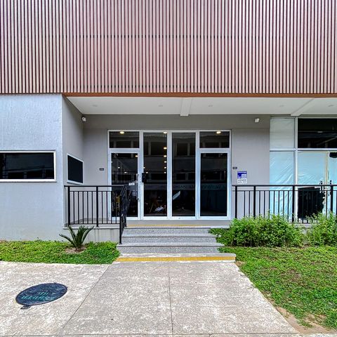 Apartamento à venda com 44m², 2 quartos e 1 vagaFachada - Plaquinha