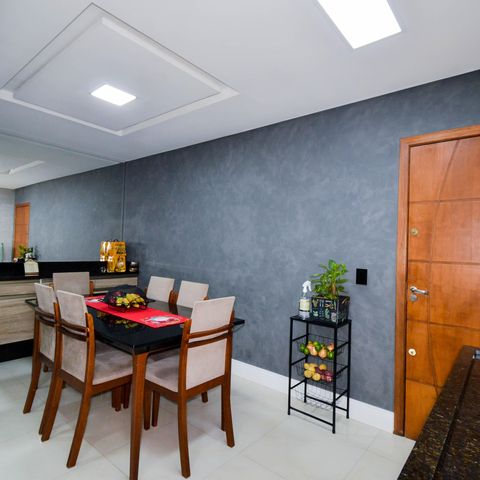Casa à venda com 130m², 3 quartos e 2 vagas