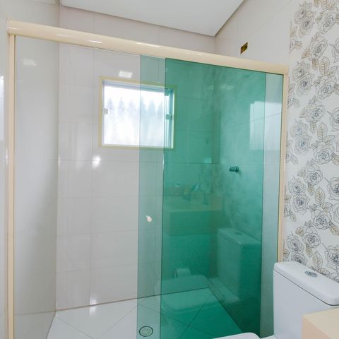 Casa à venda com 130m², 3 quartos e 2 vagas