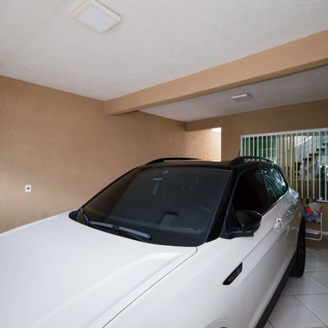 Casa à venda com 130m², 3 quartos e 2 vagas