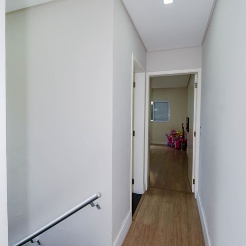 Casa à venda com 130m², 3 quartos e 2 vagas