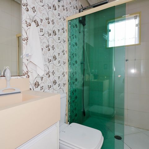 Casa à venda com 130m², 3 quartos e 2 vagas