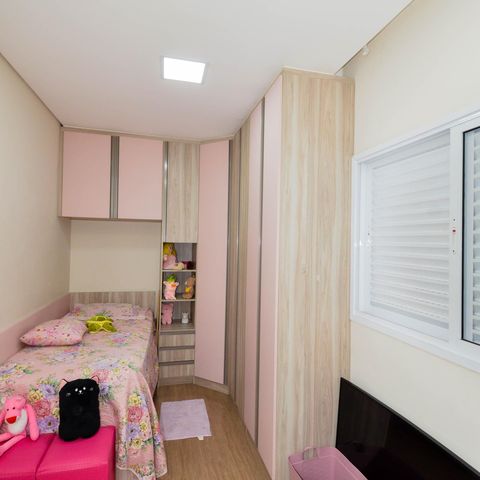 Casa à venda com 130m², 3 quartos e 2 vagas