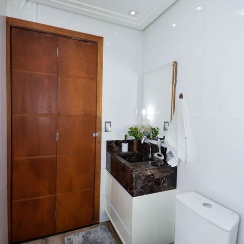 Casa à venda com 130m², 3 quartos e 2 vagas
