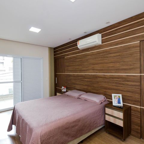 Casa à venda com 130m², 3 quartos e 2 vagas