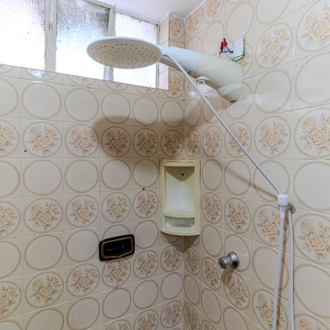 Studio para alugar com 28m², 1 quarto e 1 vaga Studio para alugar com 28m², 1 quarto e 1 vagaBanheiro
