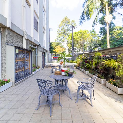 Studio para alugar com 28m², 1 quarto e 1 vaga Studio para alugar com 28m², 1 quarto e 1 vagaJardim