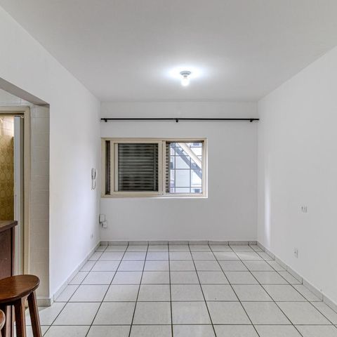 Studio para alugar com 28m², 1 quarto e 1 vaga Studio para alugar com 28m², 1 quarto e 1 vagaStudio