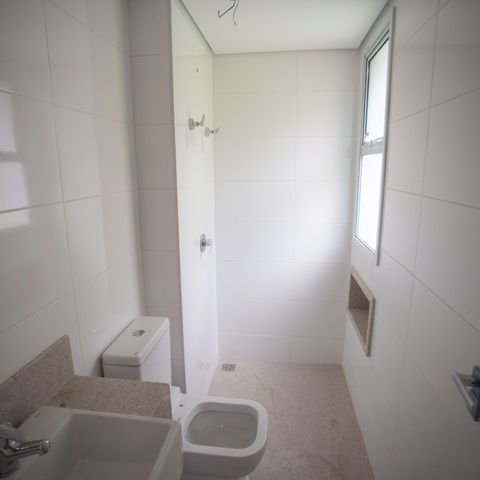 Apartamento à venda com 134m², 4 quartos e 4 vagasSuite