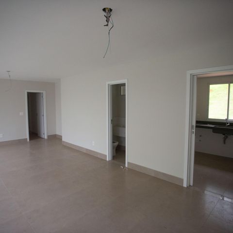 Apartamento à venda com 134m², 4 quartos e 4 vagasSala